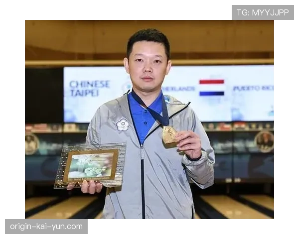 世界保龄球锦标赛国际合作项目签约，保龄球世界冠军